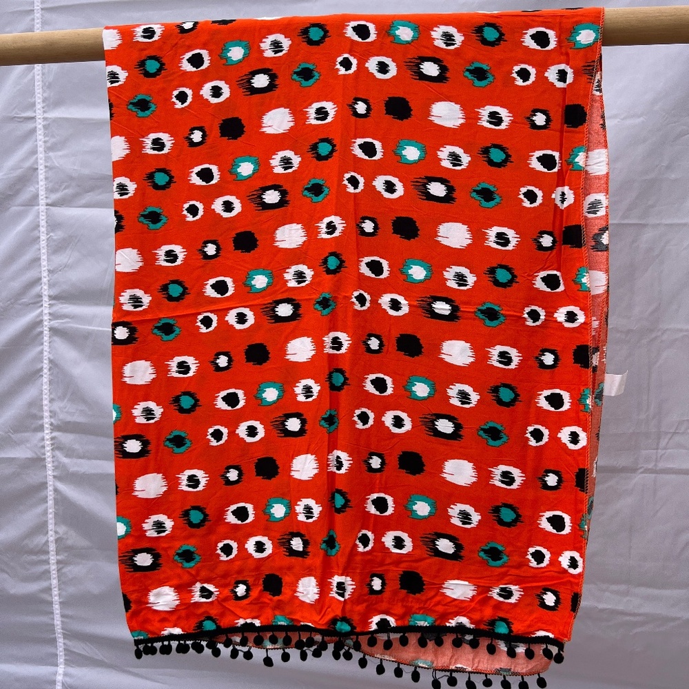 Sarong/Coverup/Canga - Spots w/Black Poms